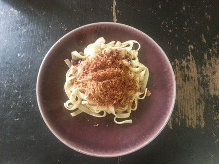 Spaghetti con La mollica.jpg