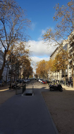 rue vers le marché de Saxe breteuil
