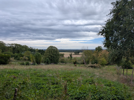 Vue sur le bassin parisien et la Défence depuis Épiais-Rhus